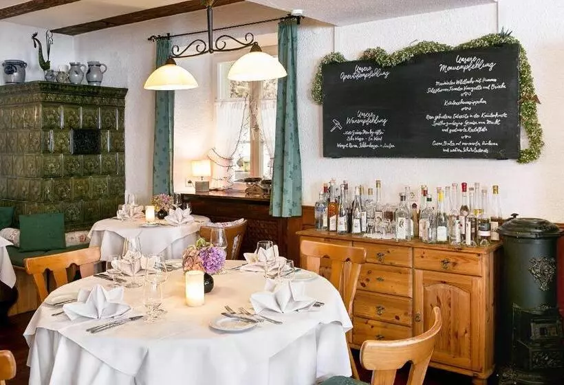 Retkeilymaja Landgasthof Rebstock