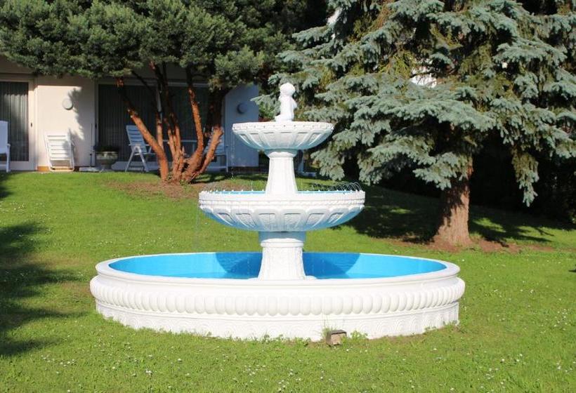 פנסיון Gästehaus Lohmann