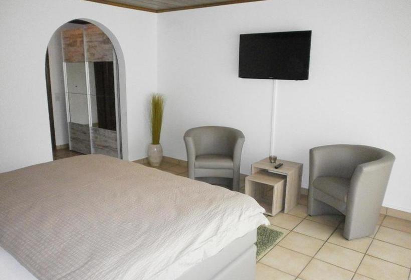 פנסיון Gästehaus Lohmann