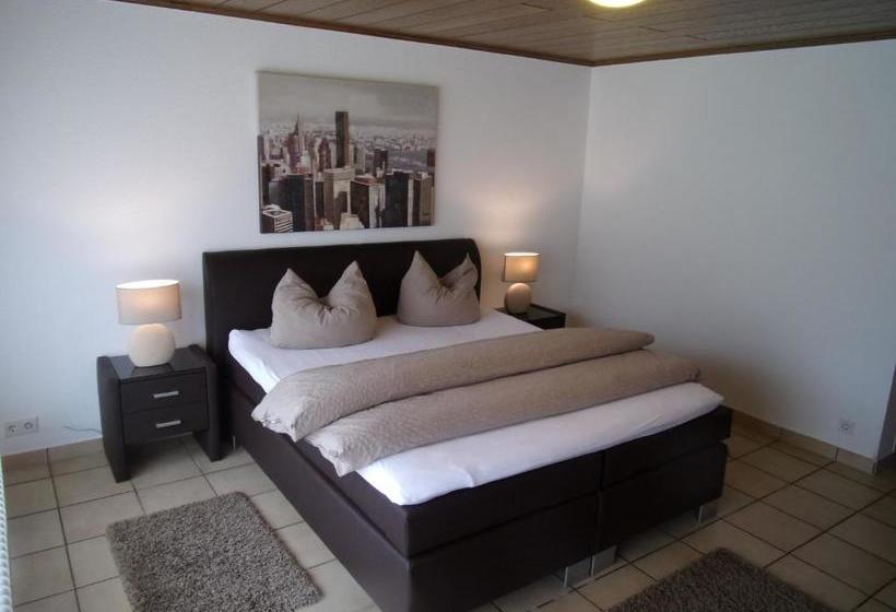 פנסיון Gästehaus Lohmann