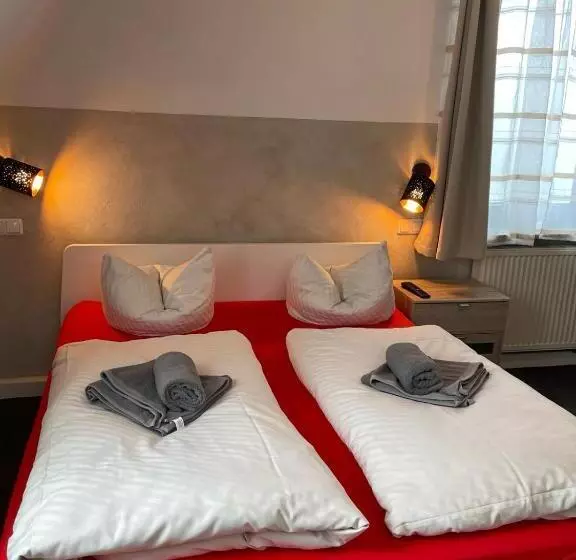 Retkeilymaja Etna Hotel & Ristorante