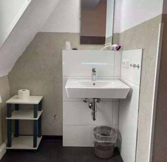 Retkeilymaja Etna Hotel & Ristorante