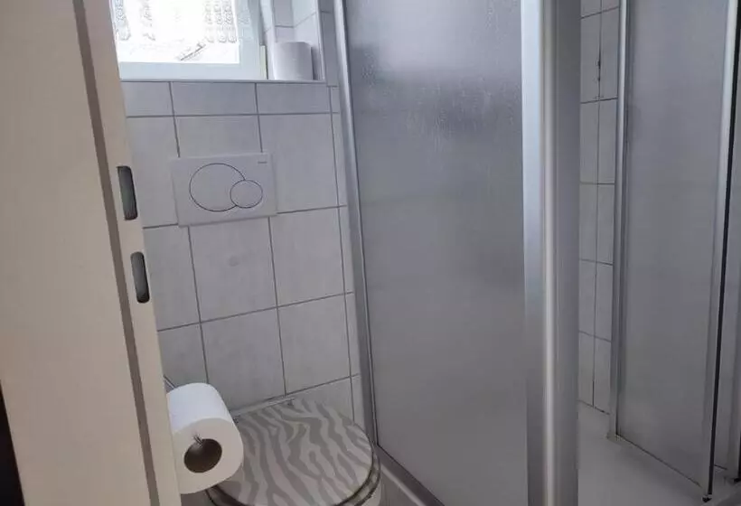 Majatalo Gästehaus Im Alten Fährhaus