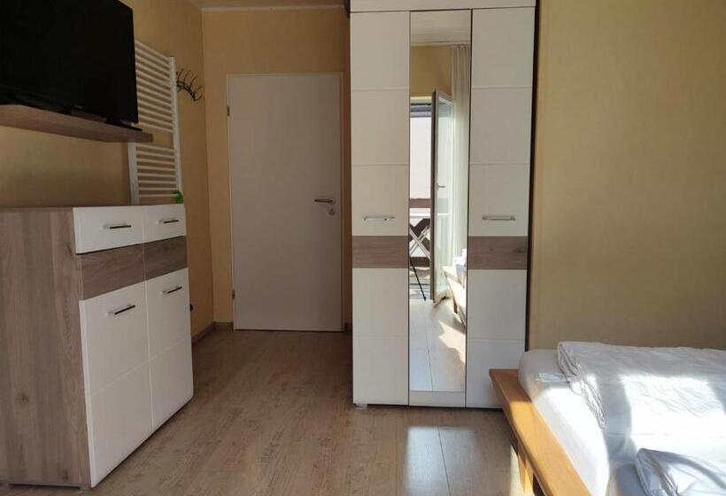 Пансион Gästehaus Im Alten Fährhaus