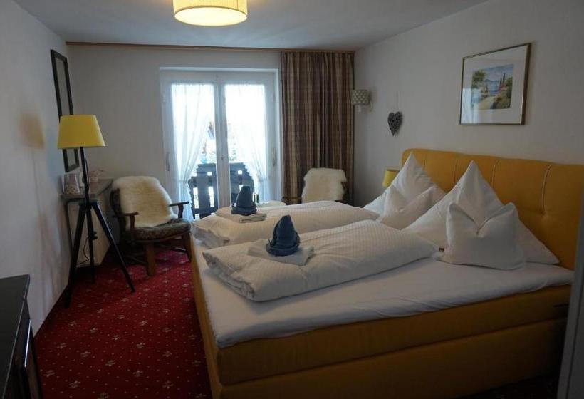 پانسیون Garni Liberia