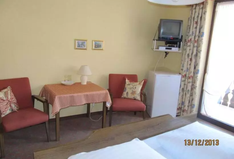 Majatalo Gasthaus Krone Post