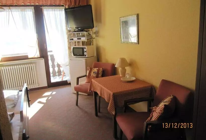 Majatalo Gasthaus Krone Post