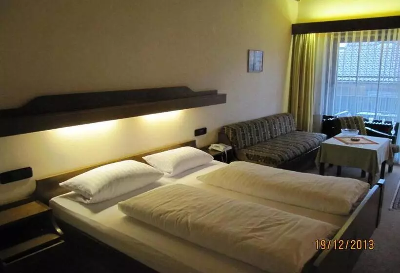 Majatalo Gasthaus Krone Post