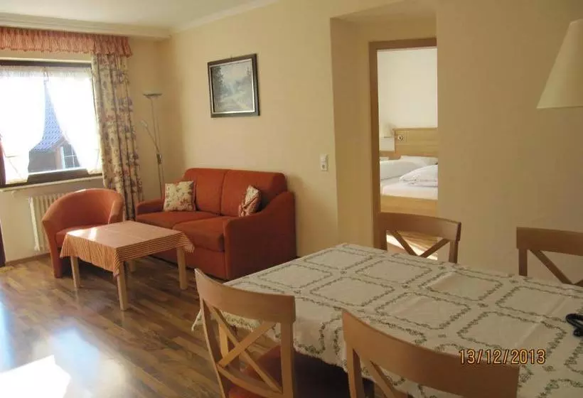 Majatalo Gasthaus Krone Post