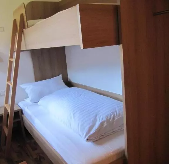 Majatalo Gasthaus Krone Post