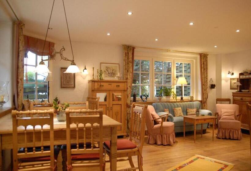 بنسيون Gasthof Zur Post