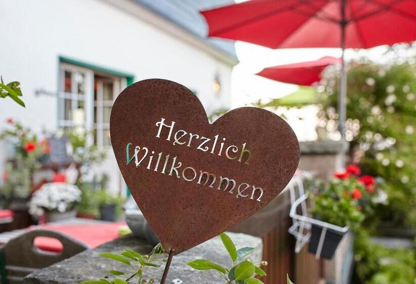 بنسيون Gasthof Zur Post