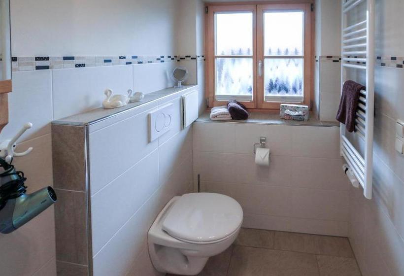 Pensão Gã¤stehaus Hinterponholz