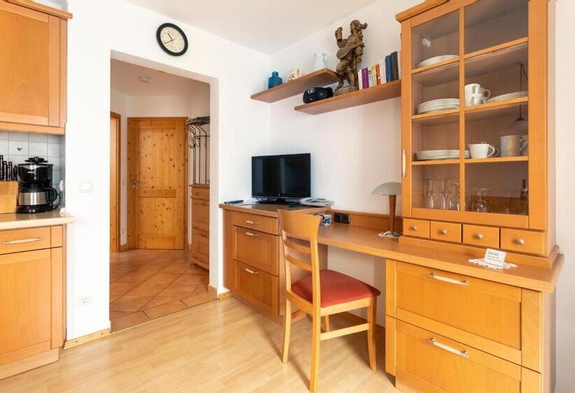 Pensão Kurbad Und Landhaus Siass