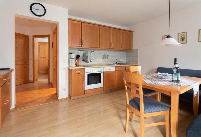 Pensão Kurbad Und Landhaus Siass