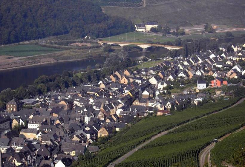 Weinstube Pension Moselblümchen