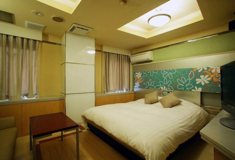 Otel Aqua Blue Yokosuka