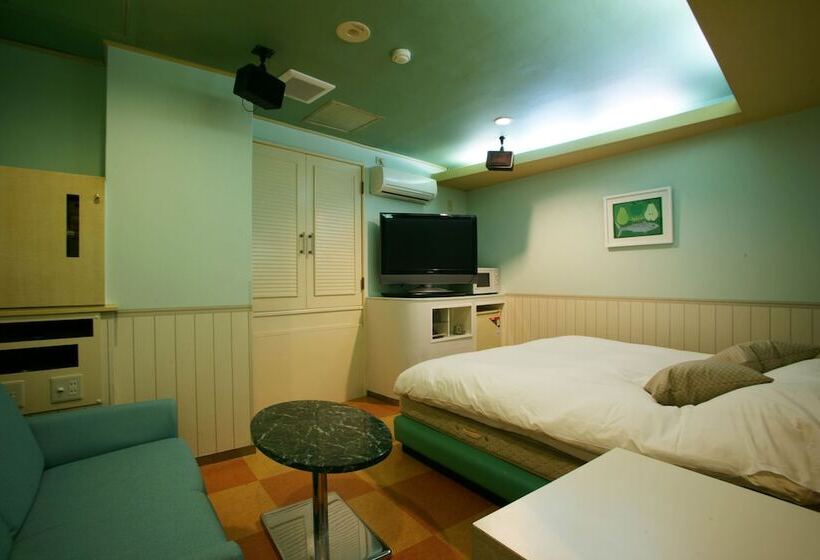 Otel Aqua Blue Yokosuka