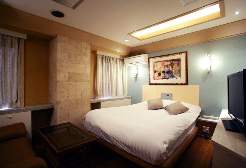 Otel Aqua Blue Yokosuka