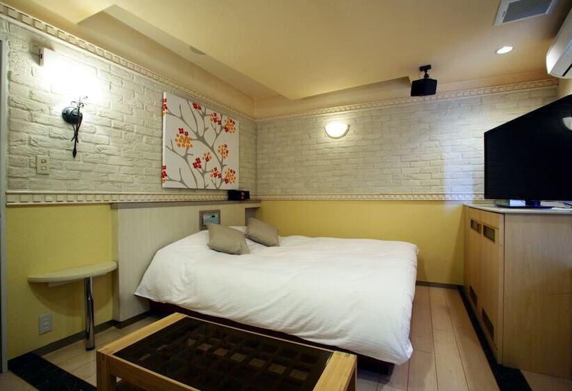 Otel Aqua Blue Yokosuka