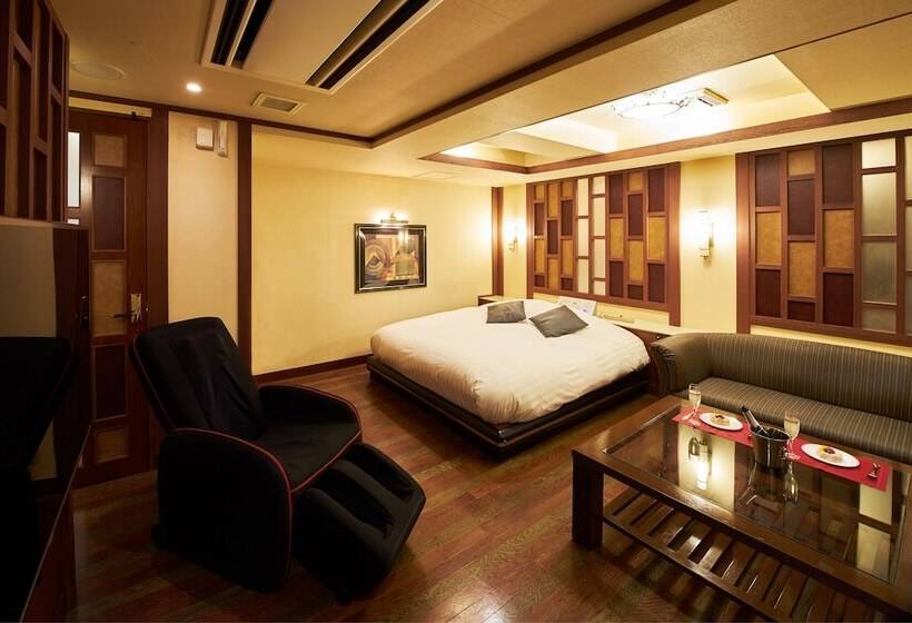 Otel Aqua Blue Yokosuka