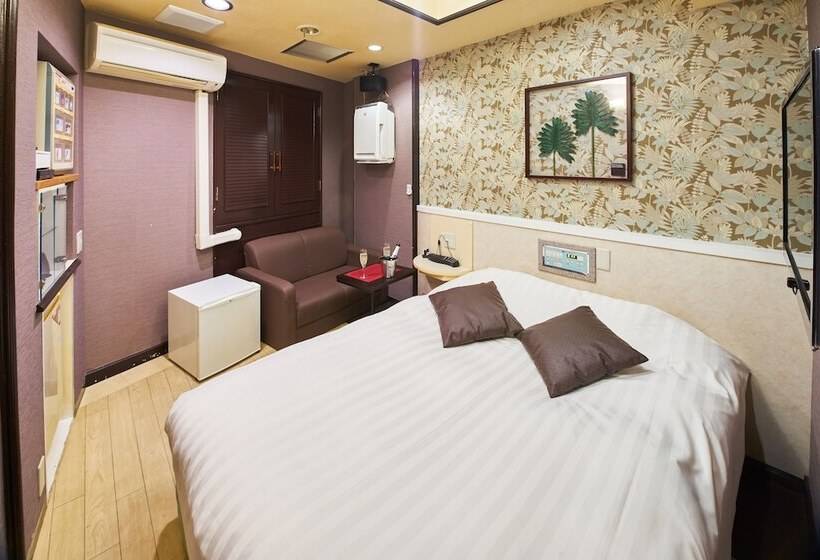 Otel Aqua Blue Yokosuka