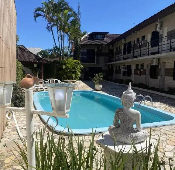 Majatalo Pousada Volare