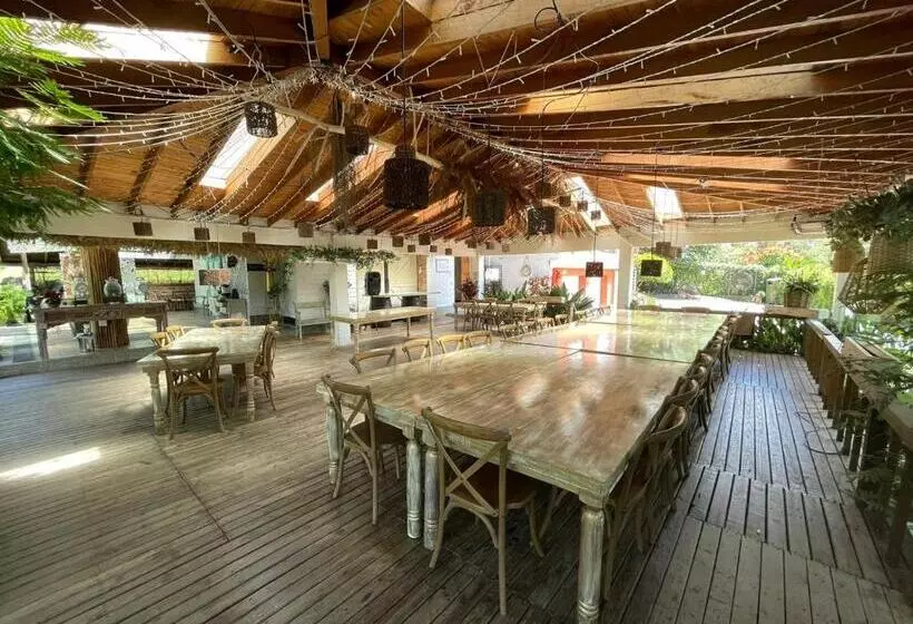 ユースホステル Casa Madero