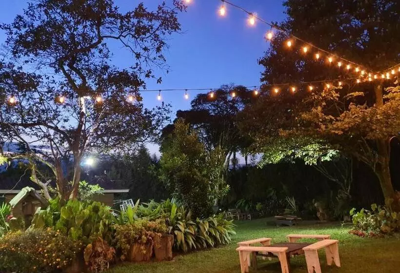 ユースホステル Casa Madero