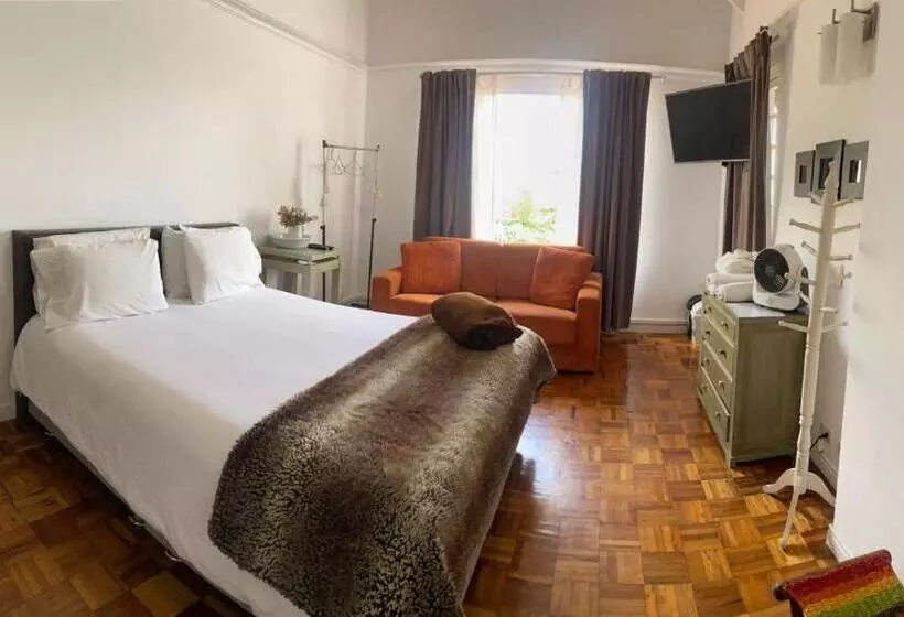 ユースホステル Casa Madero