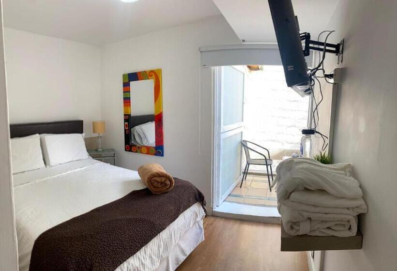 Общежитие Casa Madero