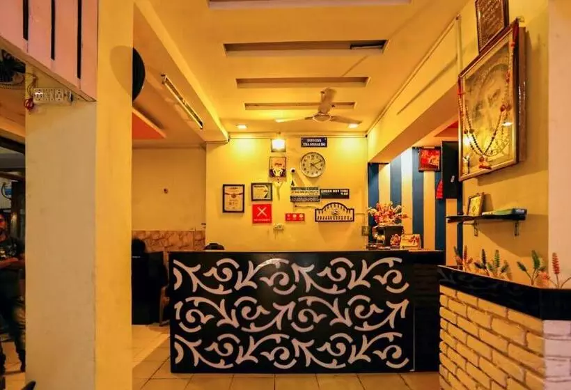 Hotel Embassy