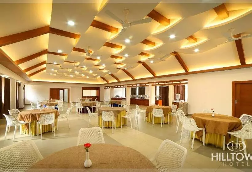 Hotelli Kgees  Hill Town