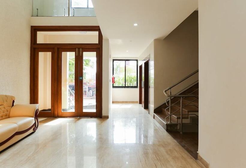 Hotel Treebo Trend Vijaya Grand