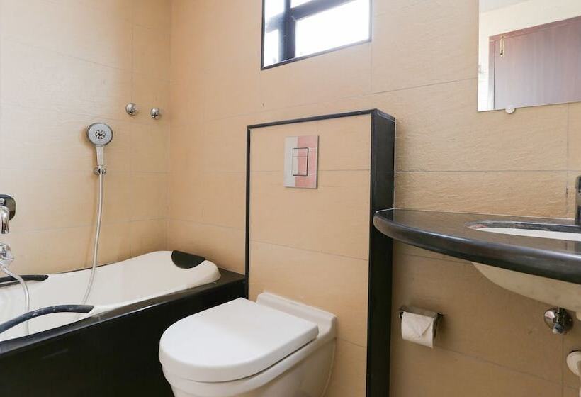 Hotel Treebo Trend Vijaya Grand