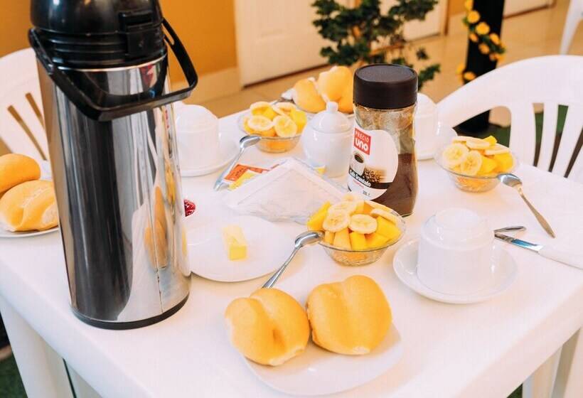 پانسیون Hospedaje Mary