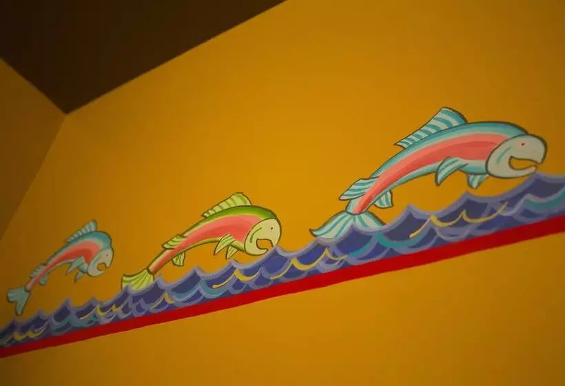 Hotelli Mcmenamins Kalama Harbor Lodge