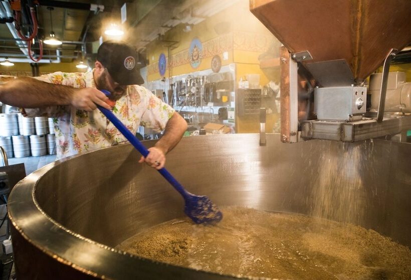 酒店 Mcmenamins Kalama Harbor Lodge