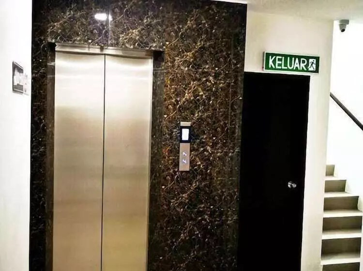 Majatalo Comfort Inn