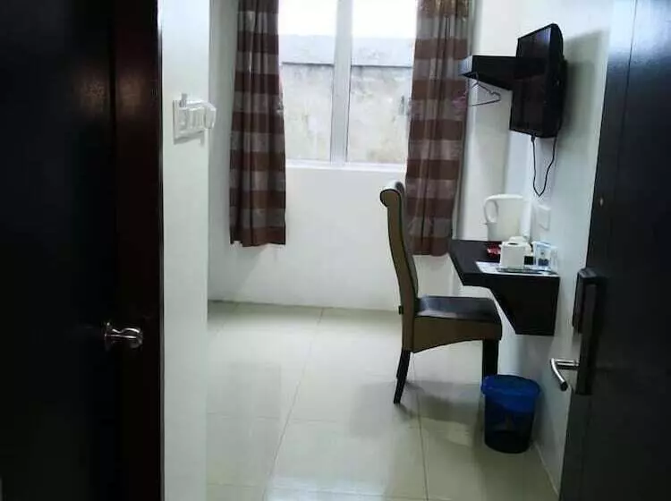 Majatalo Comfort Inn