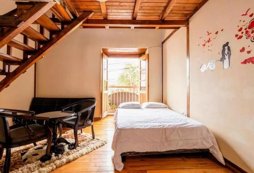 ペンション Hostal La Suite