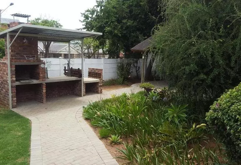 ペンション Pretoria Inn