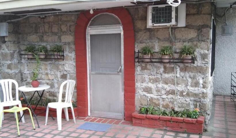 פנסיון The Terrace Room