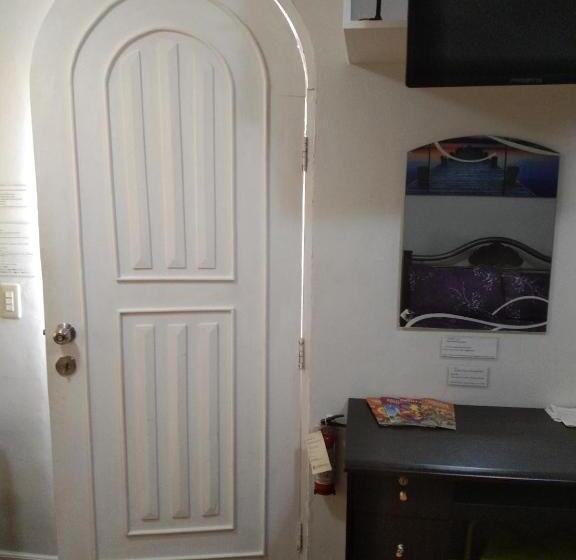 פנסיון The Terrace Room