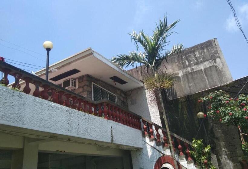 פנסיון The Terrace Room