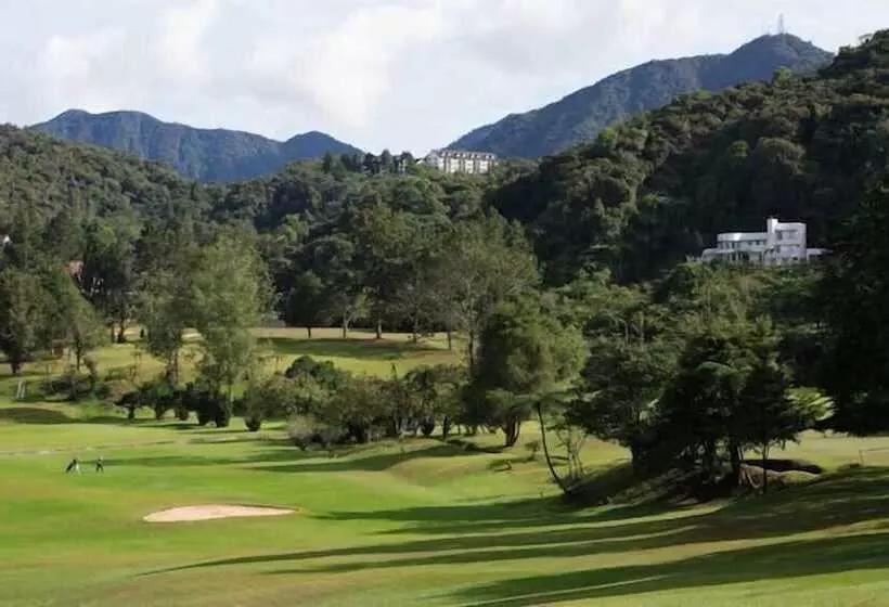 Kapselihotelli Sleepbox Hotel   Hostel