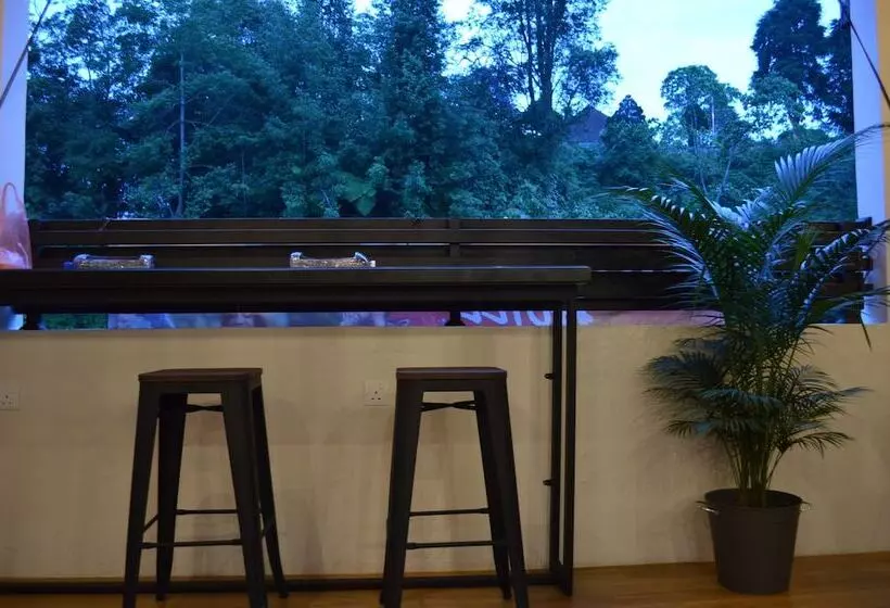 Kapselihotelli Sleepbox Hotel   Hostel