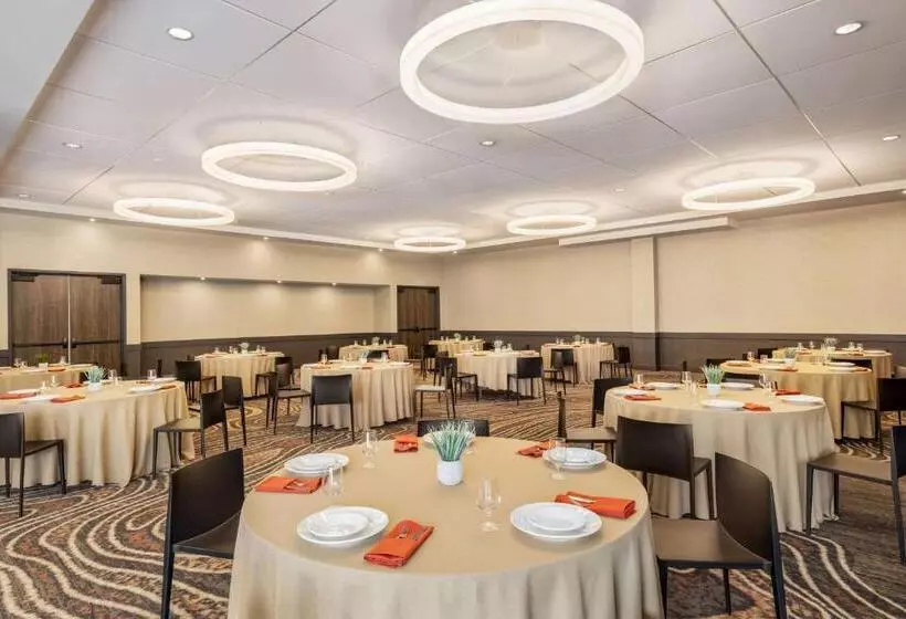 هتل Origin Red Rocks, A Wyndham