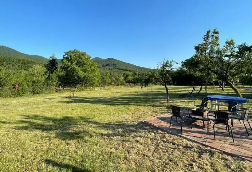 Majatalo Dombtető Vendégház