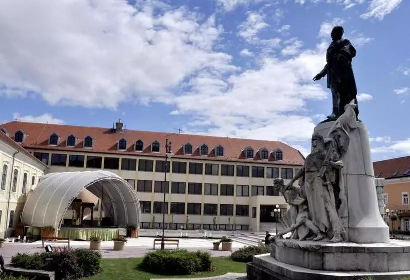 Majatalo Dombtető Vendégház